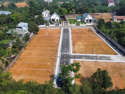 Bán nhanh lô đất vị trí vàng tại hoà lạc, dt 110m2, sẵn sổ full thổ cư, ngay ql21, khu cnc hòa lạc 0