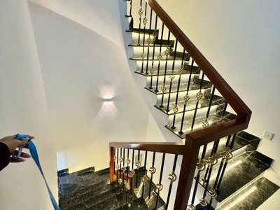 Phân lô ô tô tránh,vừa ở vừa cho thuê 60 triệu/tháng,phú diễn 69m2x7t,t/máy 19.99tỷ 1