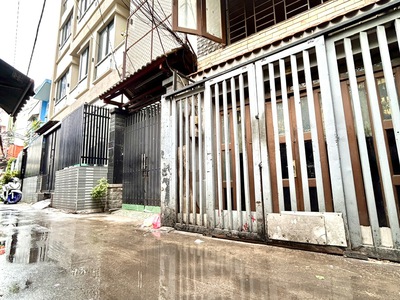 Bán nhà 6 tầng- ngang lớn 6.5m- cách 5m ra mt xe hơi- khu đ.số- lưu thông vĩnh hội- khánh hội- bến 1