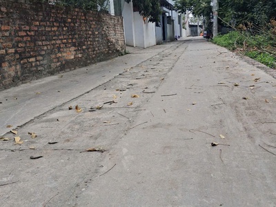 Bán lô đất thôn ấp tre, tổ 10, quang minh, mê linh. đường thông bàn cờ, mặt tiền rộng 5m 0