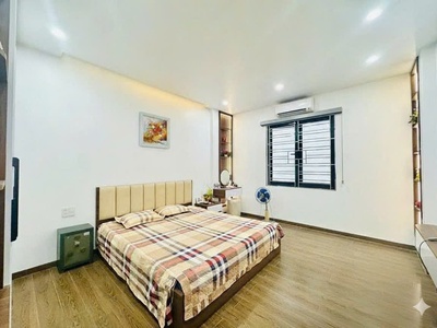 Nhà phân lô vĩnh niệm - 80m 4 tầng, đường 12m, giá 7 tỉ 2