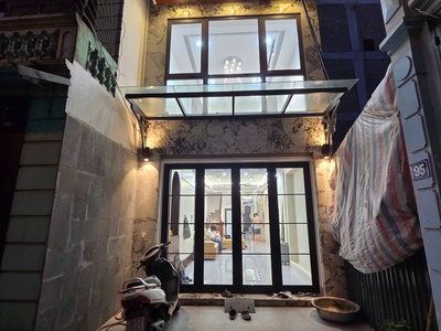 Nhà mới full nội thất ô tô vào nhà lâm hạ 45 m2 x 7 tầng x 18.5 tỷ long biên- hà nội. 0