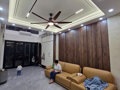 Nhà mới full nội thất ô tô vào nhà lâm hạ 45 m2 x 7 tầng x 18.5 tỷ long biên- hà nội. 2