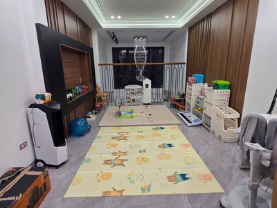 Nhà mới full nội thất ô tô vào nhà lâm hạ 45 m2 x 7 tầng x 18.5 tỷ long biên- hà nội. 3