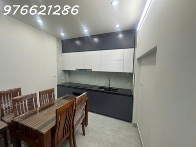 Bán nhà đẹp 3 tầng   30m    giá 6,5 tỷ mặt tiền rộng   ngõ thông ô tô qua   thanh am-long biên 2