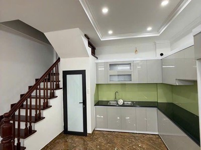 Vip-bán nhà phố lệ mật   long biên   55m    mặt tiền rộng   5 tầng   ô tô tránh   giá 11,x tỷ   ở 2