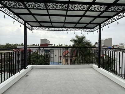 Bán nhà đẹp phố việt hưng   hàng xóm vinhomes harmony   30m    5 tầng   mặt tiền rộng   giá chỉ 4