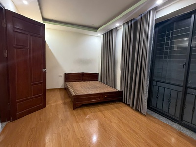 Bán nhà riêng trung tâm phú viên bồ đề 30m2 x 5 tầng 6.1 tỷ.long biên -hà nội. 0