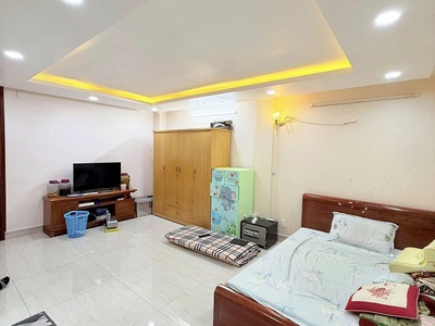 Bán nhà mặt tiền hẻm 373 lý thường kiệt, gần bắc hải, 5,4x15m, 5 tầng - 6pn, 16,5 tỷ  tl . 1