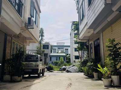 Phân lô tđc ngọc thụy - siêu hiếm có - dt 30m giá chỉ hơn 9 tỷ 1