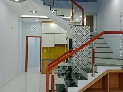 Siêu phẩm hồ văn long gần ngã tư gò mây 44m2 -2 tâng 3 phòng ngủ 4 tỷ 1