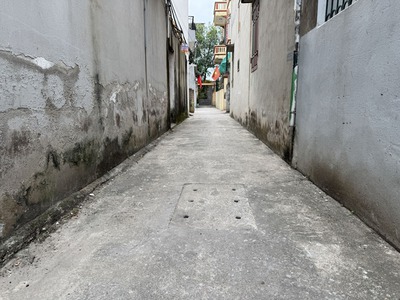 Cần bán 60m2 đất ngõ 321/21 Phúc Lợi. Gần 3 tòa chung cư đang xây, cách 30m ra đường ô tô đỗ 2