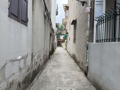 Cần bán 60m2 đất ngõ 321/21 Phúc Lợi. Gần 3 tòa chung cư đang xây, cách 30m ra đường ô tô đỗ 3