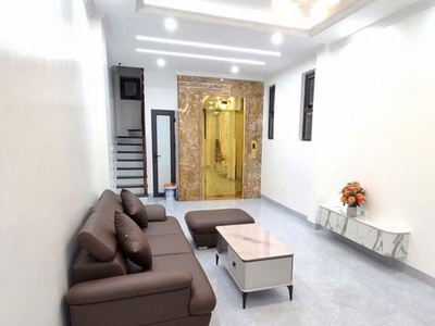 Bán nhà Trần Phú Hà Đông, 37m2, 6 tầng thang máy, thiết kế hiện đại, ba bước ra phố, hơn 11 tỷ 0