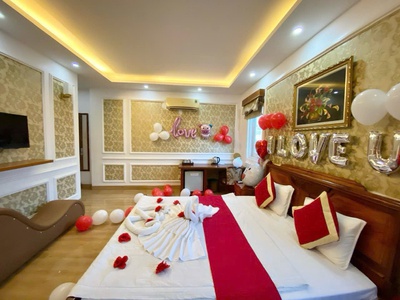 Hạ Giá Bán Gấp Khách Sạn Đang Hoạt Động, Thu Nhập 300Tr/Tháng 2