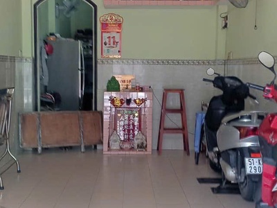 Bán nhà mặt tiền Thái Phiên, Quận 11 3
