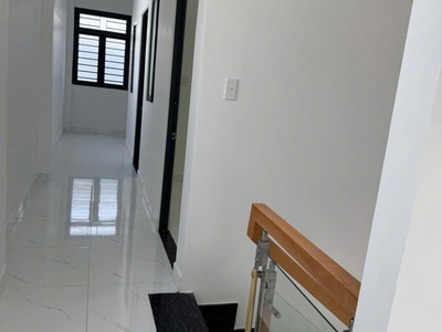 Cần tiền bán gấp căn nhà mới xây trong KDC 4