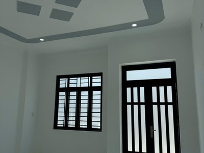 Cần tiền bán gấp căn nhà mới xây trong KDC 5