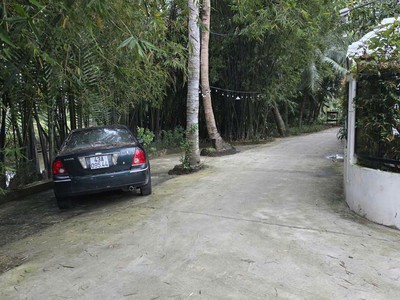 Bán lô đất siêu đẹp đường bê tông 3m - đối diện nhà hàng cầu đỏ. 1