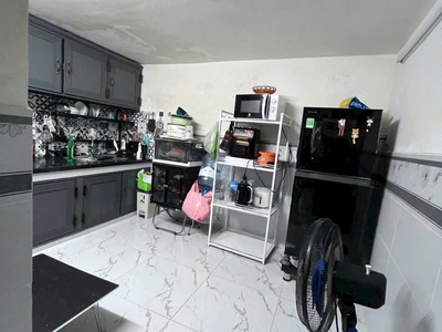 Nhà mới lửng 1lầu 3pn 3.7x11m phạm thế hiển p6q8 2