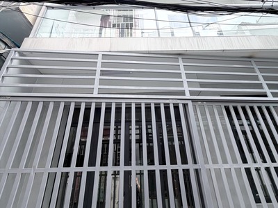 Bán nhà phạm văn hai p.3 tân bình 5m x 5.6m 2pn 2wc giá 4.4t tl 3