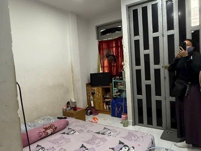 Nhà xinh sổ hồng riêng 1 lầu chỉ 2 tỷ 490 triệu bến xe buýt hiệp thành q12 4