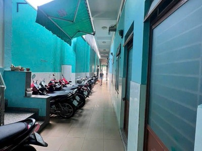 CHỦ ĐỊNH CƯ MỸ   Bán gấp căn hộ dịch vụ 4 tầng 4