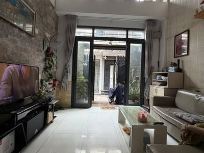 Nhà đường quang trung quận gò vấp phường 11 cũ. 0