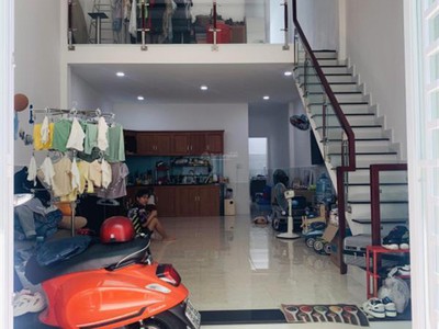 Hẻm 151 luỹ bán bích - gần đầm sen - 2tầng 3pn - 5x15m - có pn dưới trệt - cho thuê 11tr/tháng 2