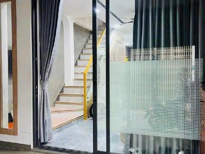 Bán nhà hxh trường chinh, phường 14, tân bình  4x15  3 tầng chỉ 8,6 tỷ 2