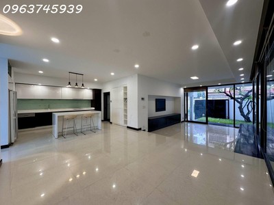 Biệt thự sân vườn kdc sông đà, 208m2, ngang 10m, dài 20.8m, 2 tầng, 19.9 tỷ, hiệp bình chánh. 1