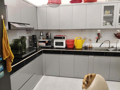 Ngộp giảm sốc 1.6 tỷ bán nhà 3 tầng 153m  đối diện đh luật   dòng tiền 45tr/tháng   chỉ 11.9   hiệp 4