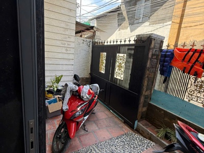 Bán nhà 3 mặt tiền hẻm thoáng  chợ phương sài, siêu thị coopmart nha trang 2