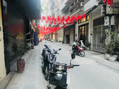 Nhà phân lô phố tô vĩnh diện- 33m 5tầng- vỉa hè - ôtô tải tránh- kinh doanh- giá 13,4 tỷ 0