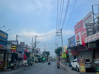 Bán đất mặt tiền 25x100m  giá 70 tỷ đường phan văn hớn 2