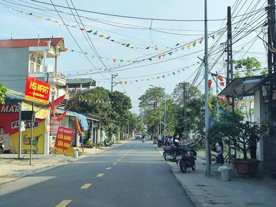 Trục chính hàng Fo nằm cách đại học quốc gia 1,5km. 1 lô giá ngoại giao tốt nhất thị trường 2