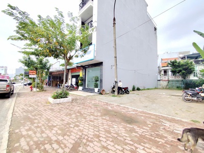 Đất mặt đường bùi viện - vĩnh niệm, đối diện bệnh viện vinmec, 93m, giá 85 tr/m 0