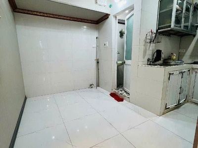 Bán căn hộ sổ đỏ riêng   ô tô đỗ cửa   trung tâm doãn kế thiện 2