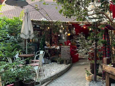 Sang nhượng quán cà phê sân vườn   ngõ âu cơ, tây hồ, hà nội 1