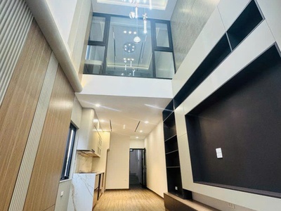 Bán nhà cổ linh 45m 7 tầng thang máy phân lô ô tô tránh hơn 16 tỷ 0