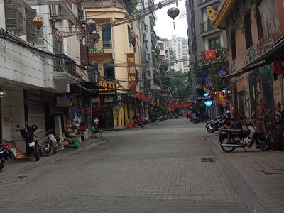 Chính chủ cần cho thuê nhà mặt phố nguyễn khắc hiếu - ba đình - hà nội 4