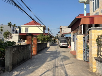 Bán đất tặng nhà cấp 4 tại mặt ngõ 76 Tràng Cát dt 74m2 ngõ rộng 4-5m oto tránh nhau thoải mái. 1