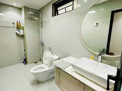 Bán nhà nguyễn du, 45m2, 6 tầng thang máy, mặt tiền 7m, nhỉnh 22 tỷ, ở cực sướng 2