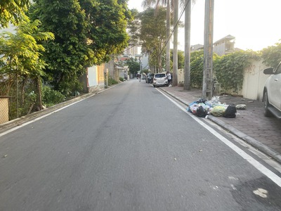 Bán lô góc 3 mặt thoáng 38,4m2 đất An Đào D. Giáp công viên, đối diện nhà văn hóa và Vin 2