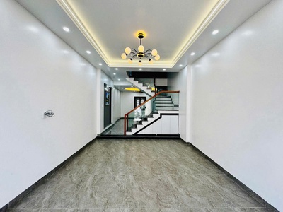 Căn nhà 4 tầng độc lập ô tô để trong nhà nằm tại Tổ 6 trung tâm An Dương. 1