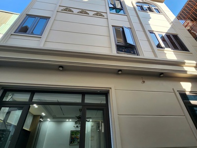 Căn nhà 3 tầng lô góc ngay chợ An Đồng, An Dương 1 gần trung tâm thành Phố Hải Phòng. 2