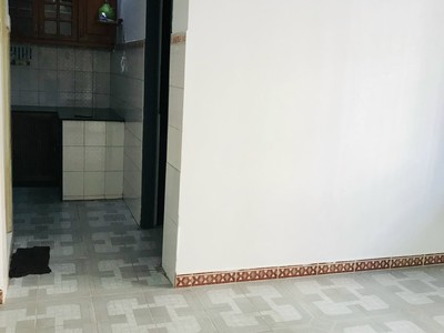 Cho thuê căn hộ chung cư Miếu nổi A1/16, lầu 1 4