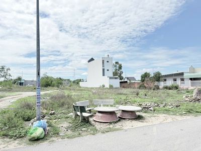 Duy nhất 1 lô siêu phẩm đất đẹp - phù hợp cho mọi gia đình 0