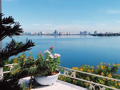 Rất lâu chưa có nhà bán   mặt phố nguyễn đình thi dt 120m2, mt 7m. giá 900 triệu/m2. 3