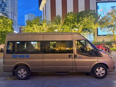 SGC Tourist   Dịch vụ cho thuê xe 16 chỗ uy tín 0
